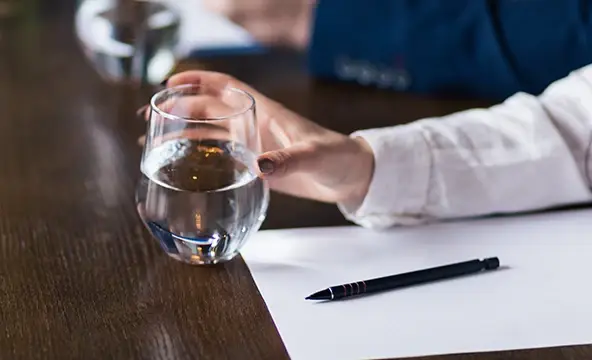 <img width="200" alt="Reasons business office glass water 6" src="https://www.culligan.be/wp-content/themes/culligan-emea/img/four-reasons-module//reasons-business-office-glass-water-6.webp" /> Reasons business office glass water 6